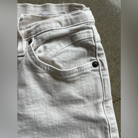 Frame size 26 women's off white jeans - Picture 5 of 10